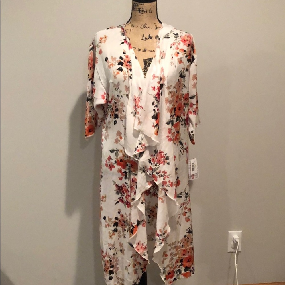 Rare and brand new Floral LuLaRoe Shirley